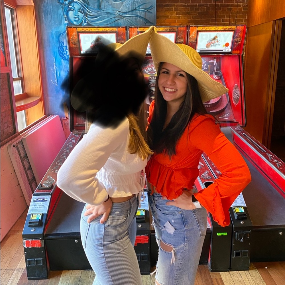 Floppy hat with adjustable rim. Has only been worn once